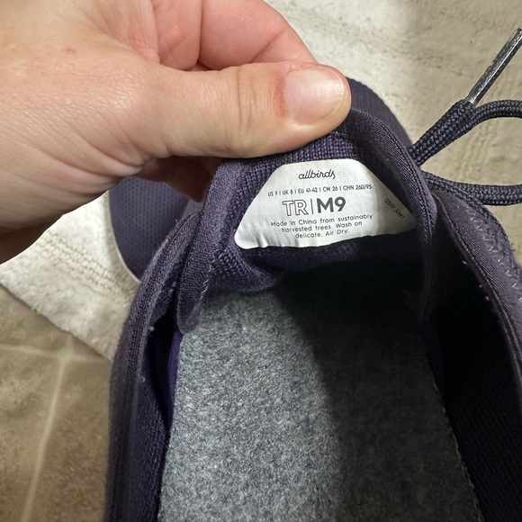 PURPLE ALLBIRDS | 9 MENS - Picture 6 of 6